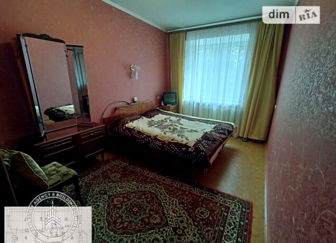 1864800551564884