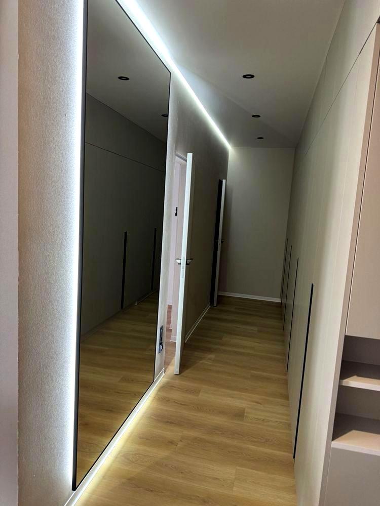 1864833619084640