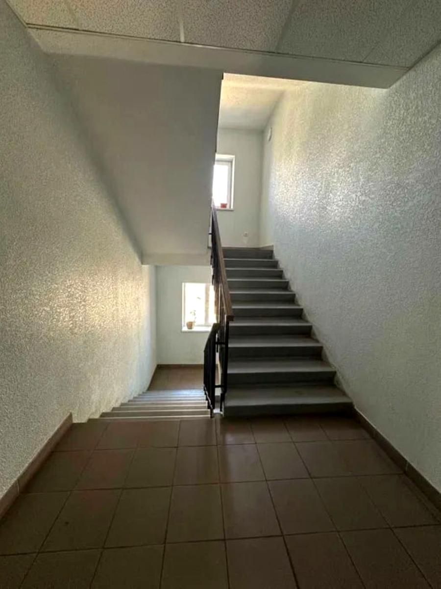 1864837390780155