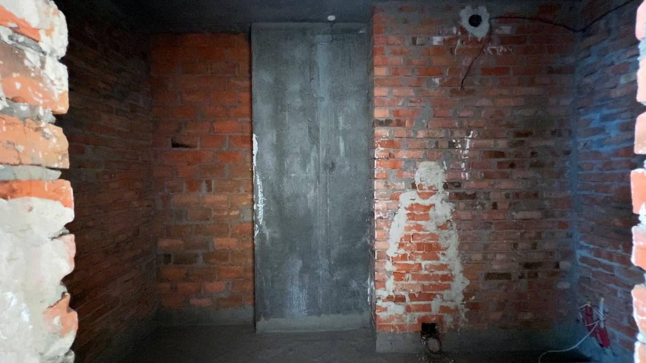 1864866131874259