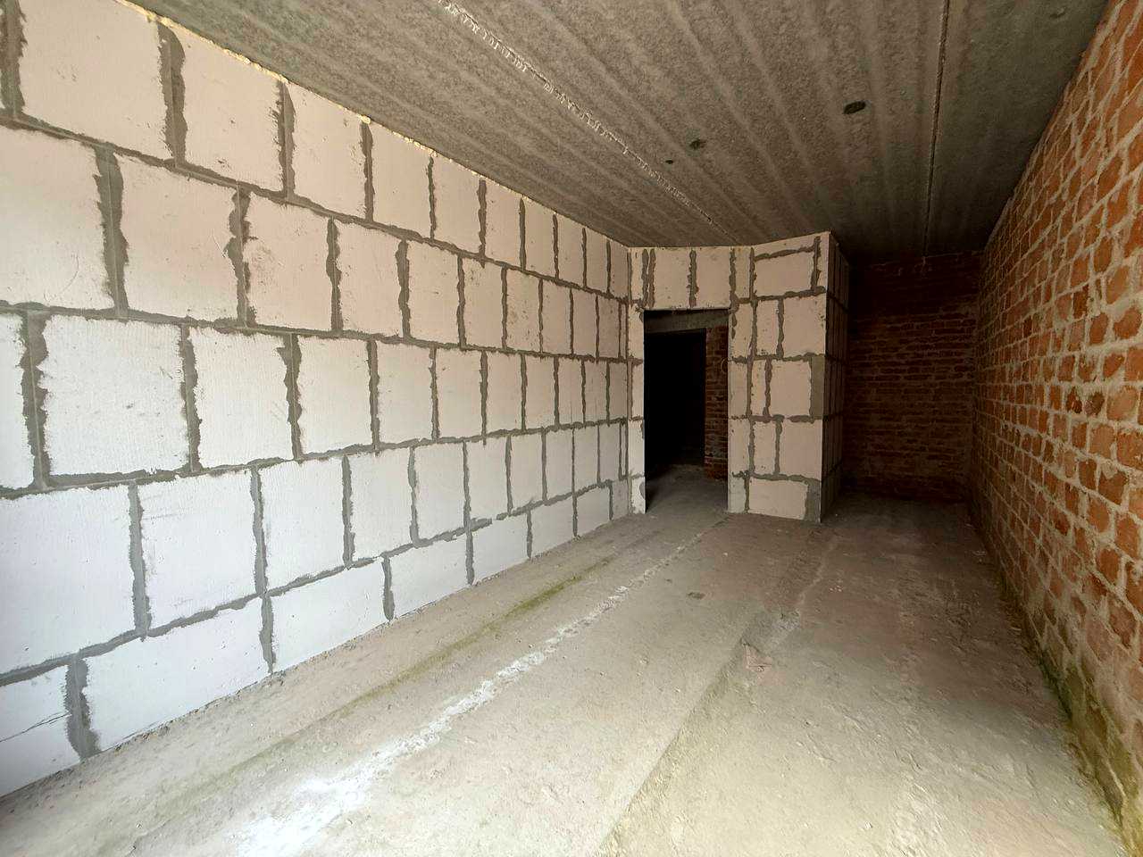 1864876414236275