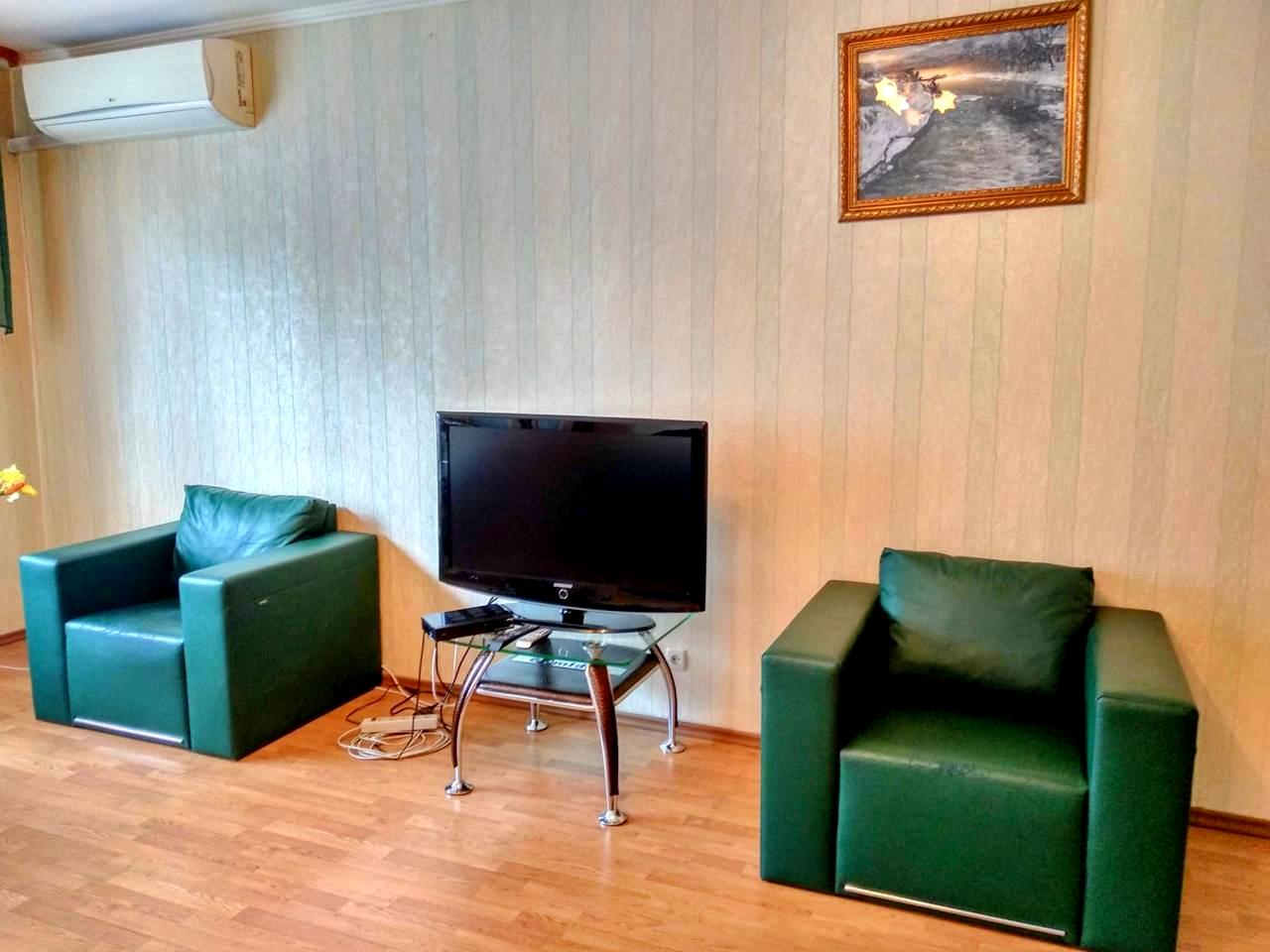 1864879758876860