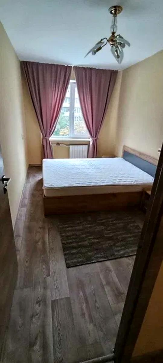 1864881366138840
