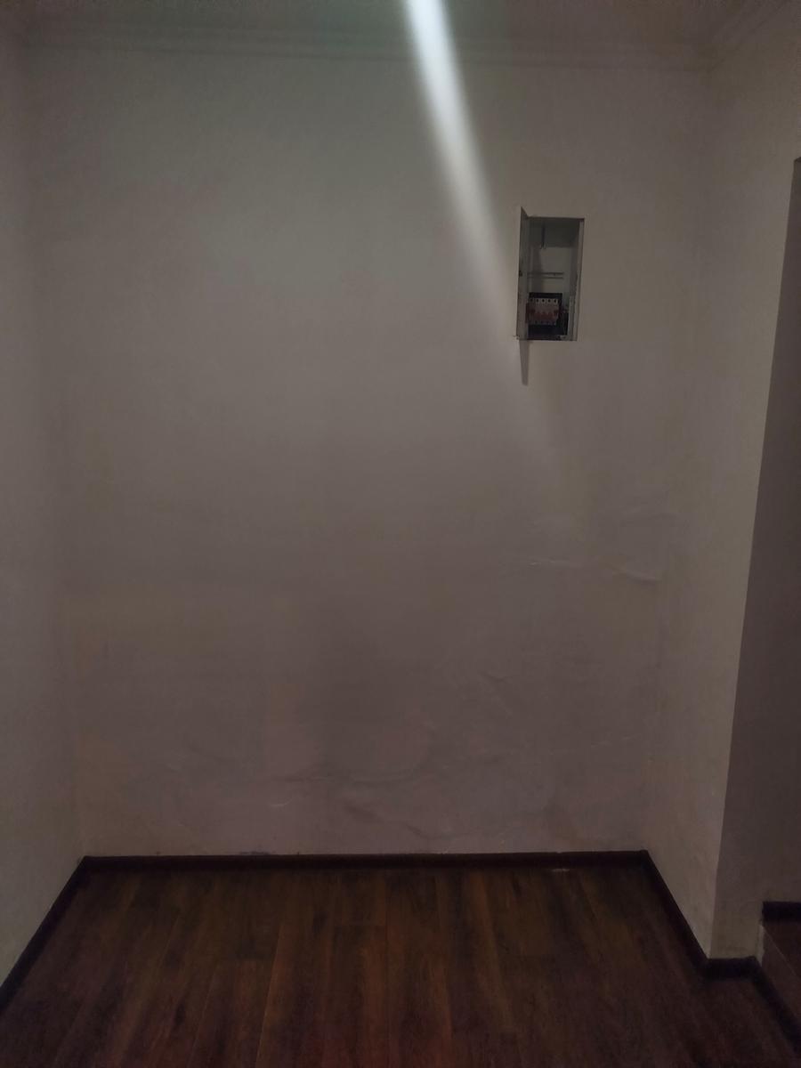 1864888637994167