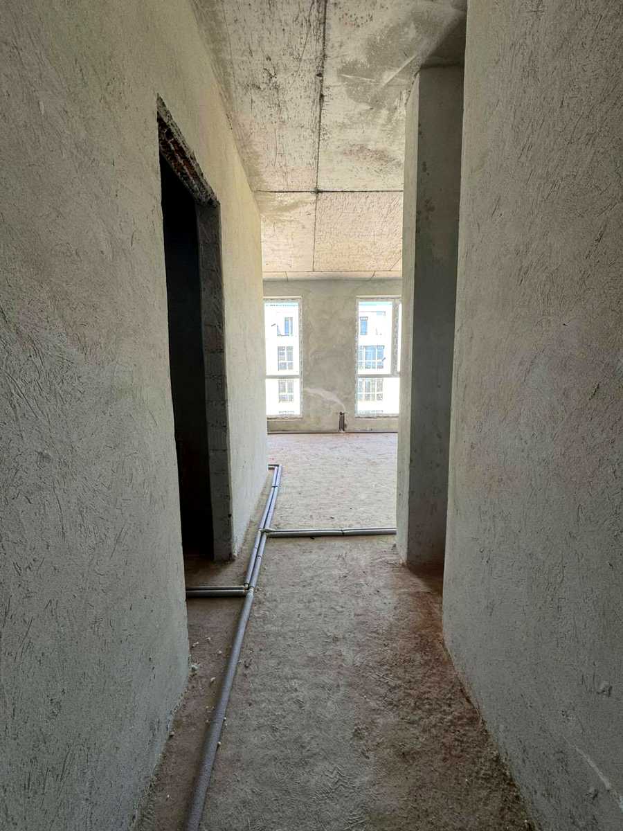 1864892844751443