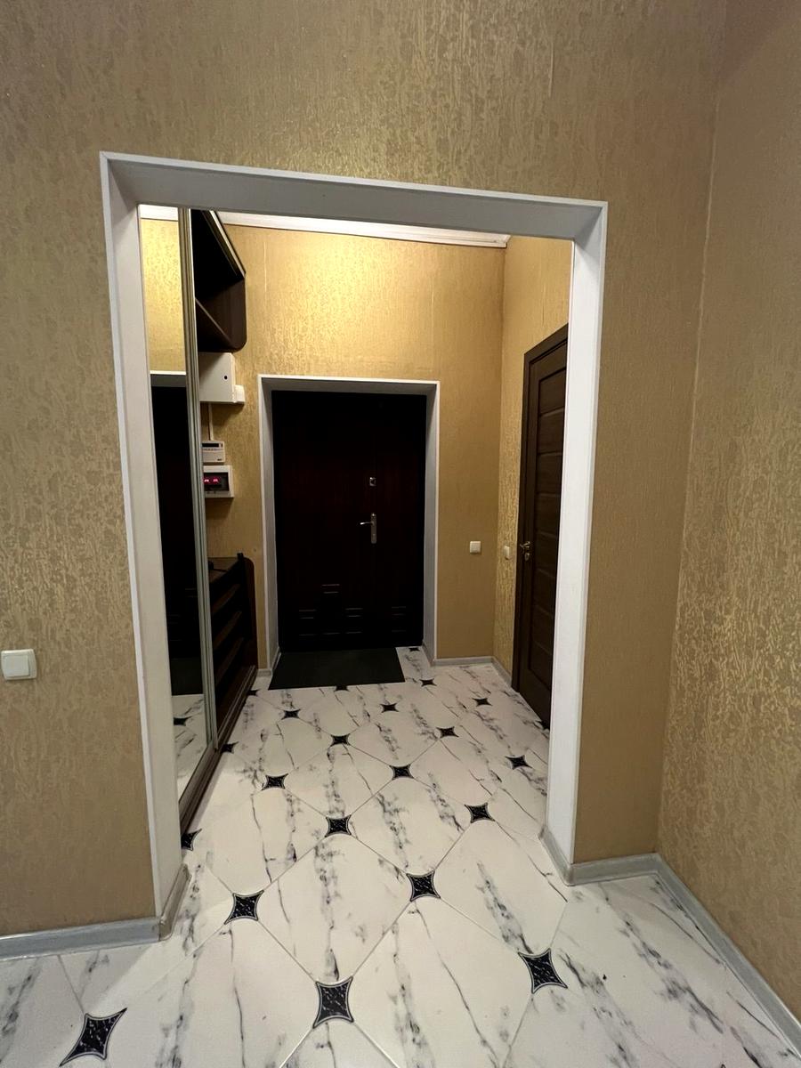 1864893714839971