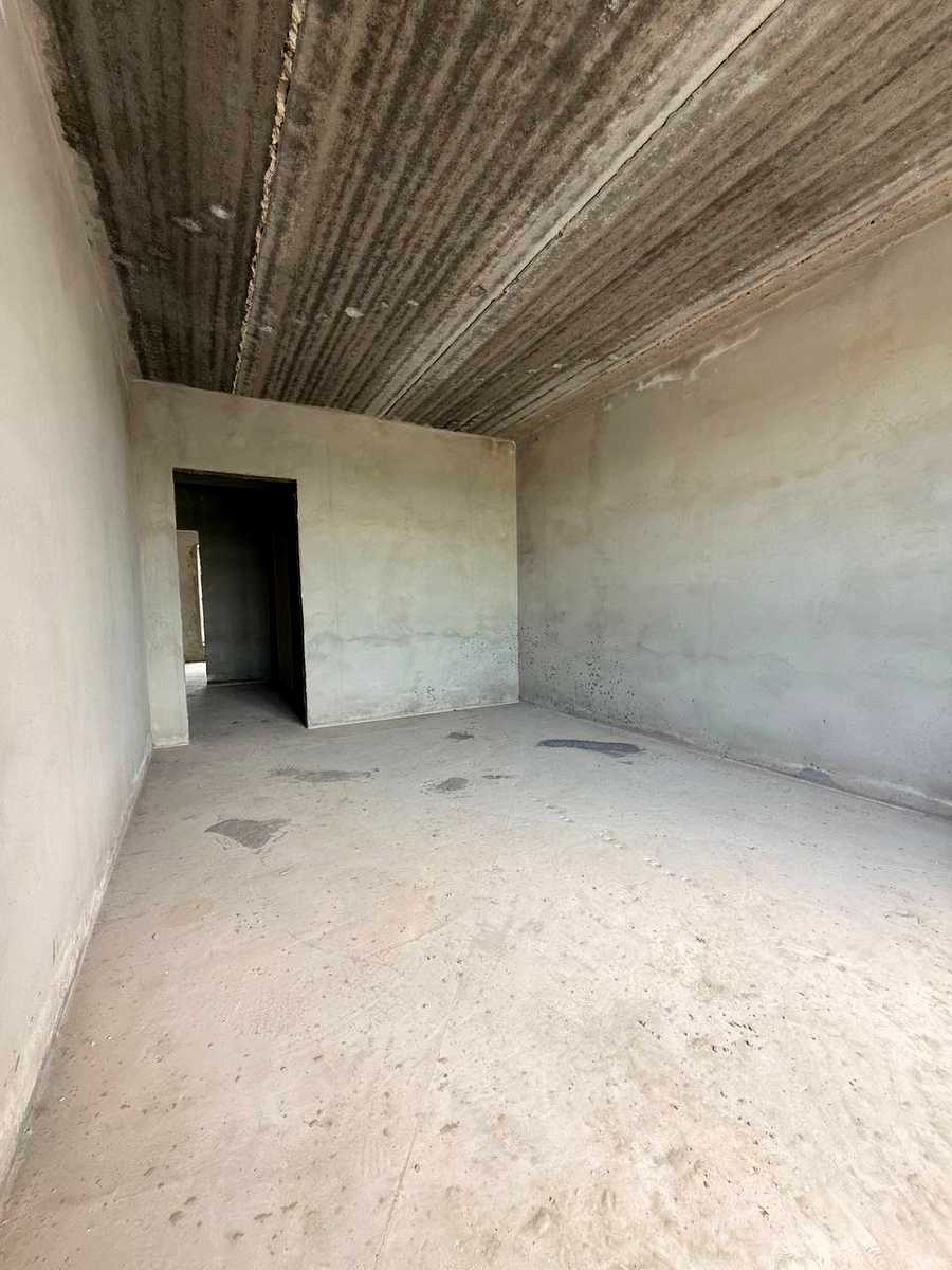 1864895875543233