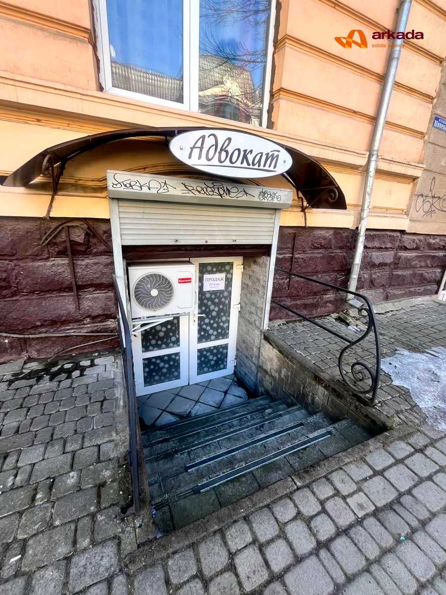 1864899939067692