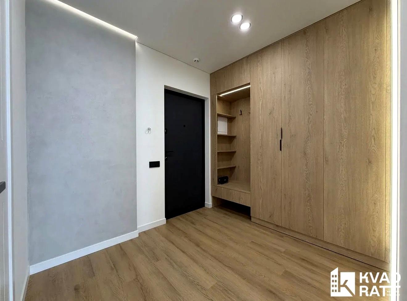 1864901845478802