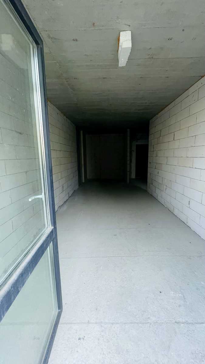1864904515986721