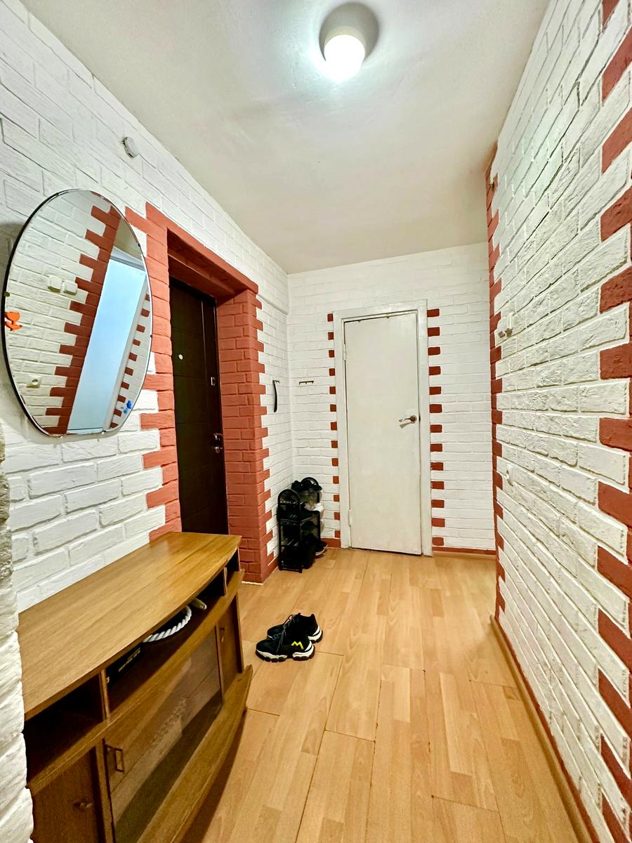1864913409674973