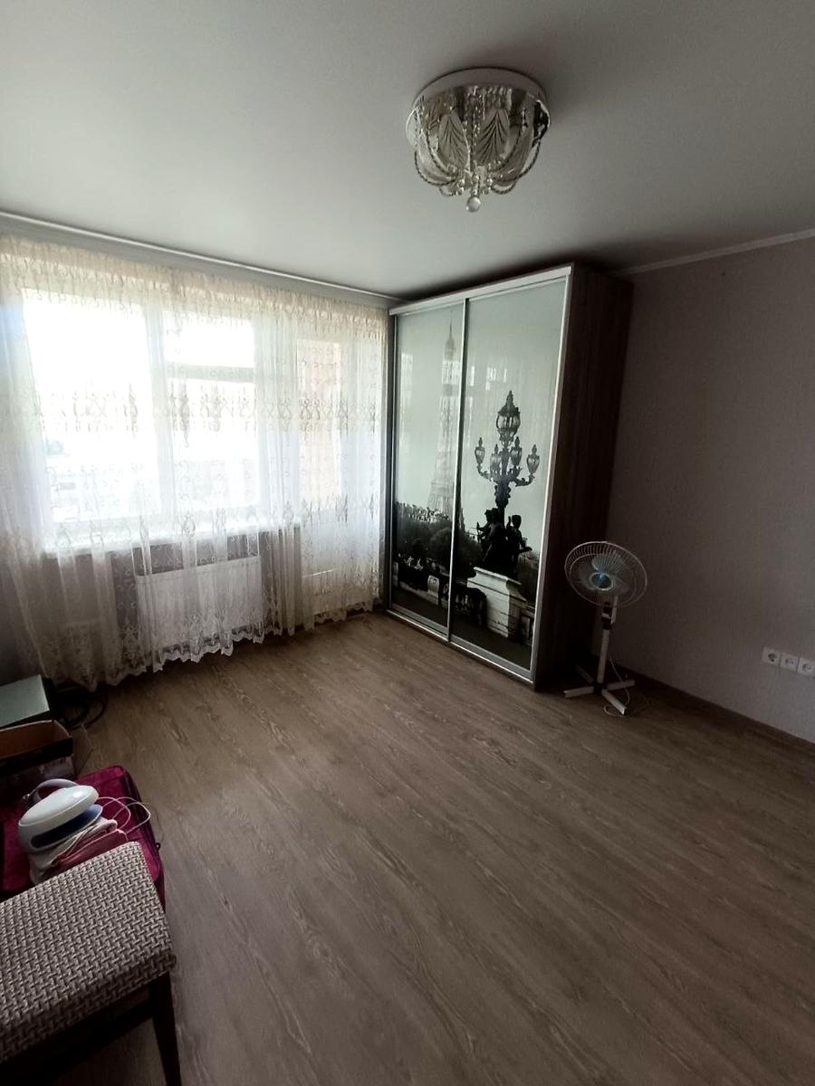 1864919983172417