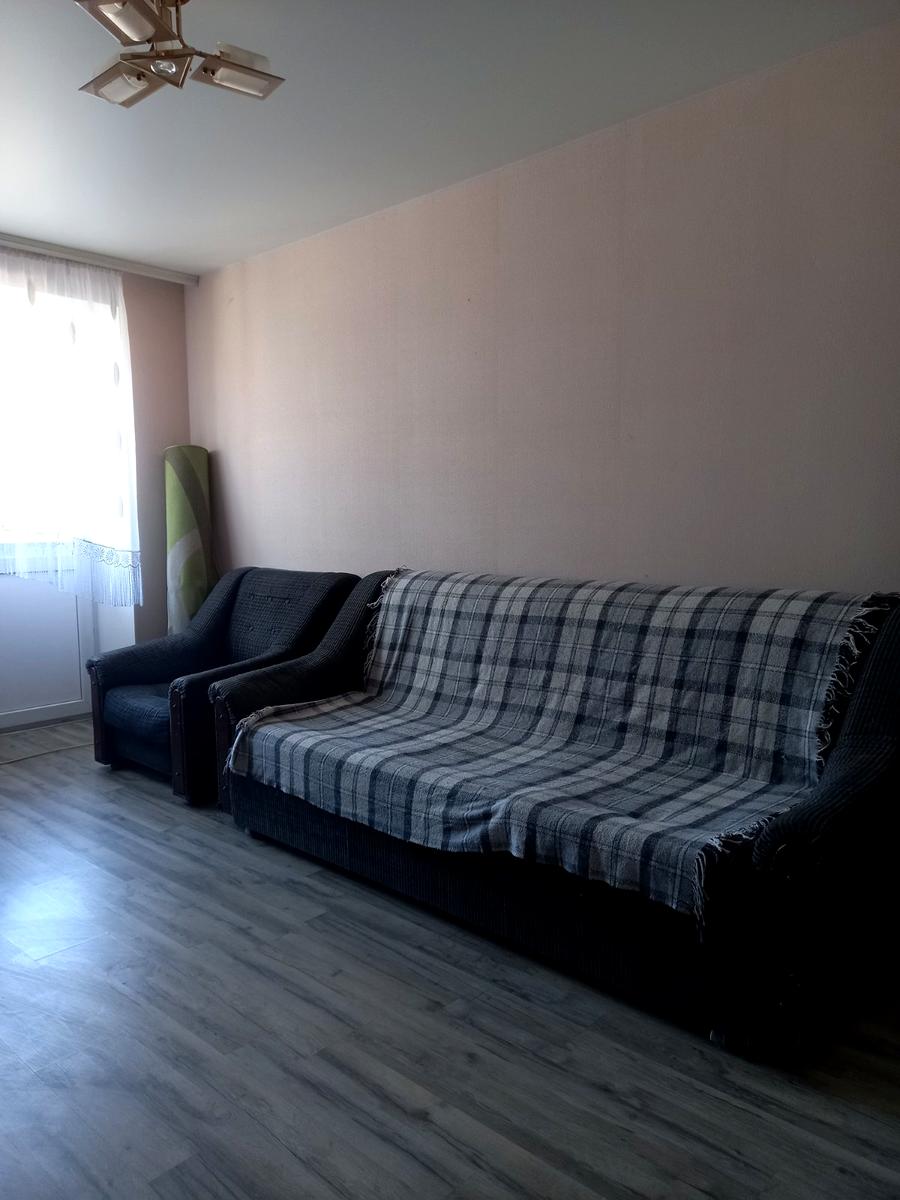 1864935931468568