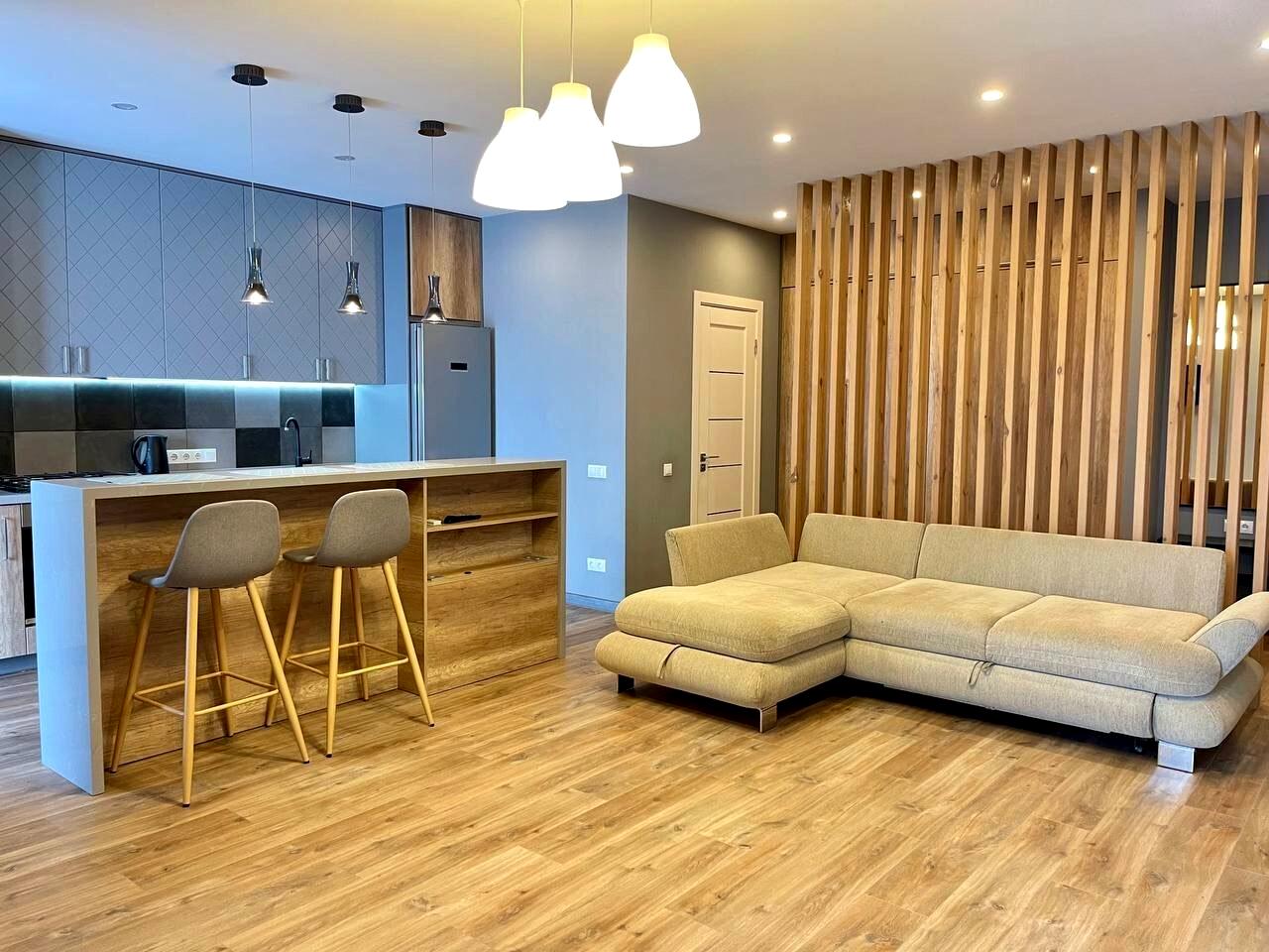 1864970614338092