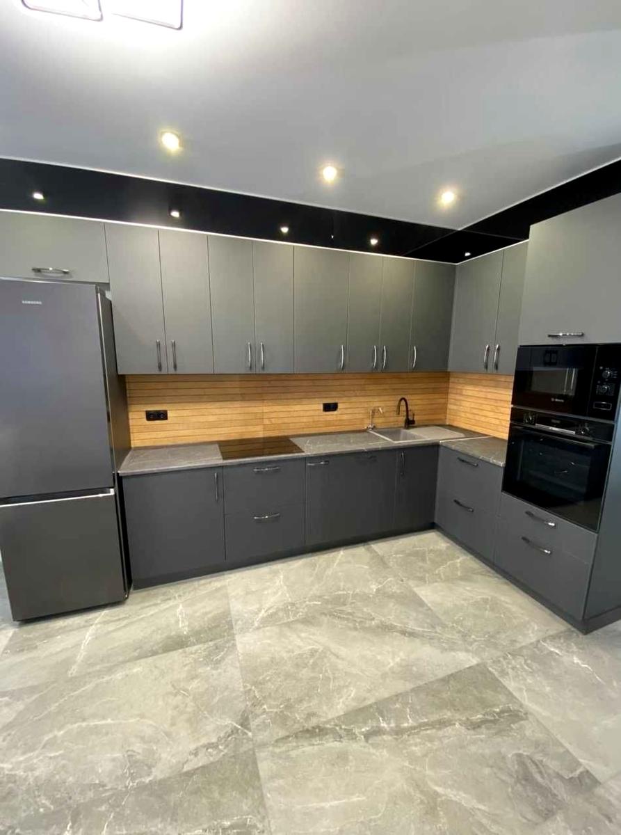 1864970911553491