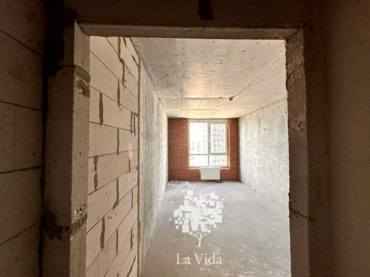 1864971445275066