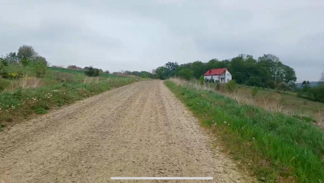 1864971778888738