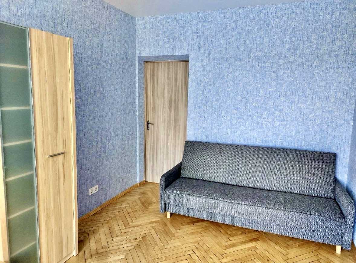1864974681534280