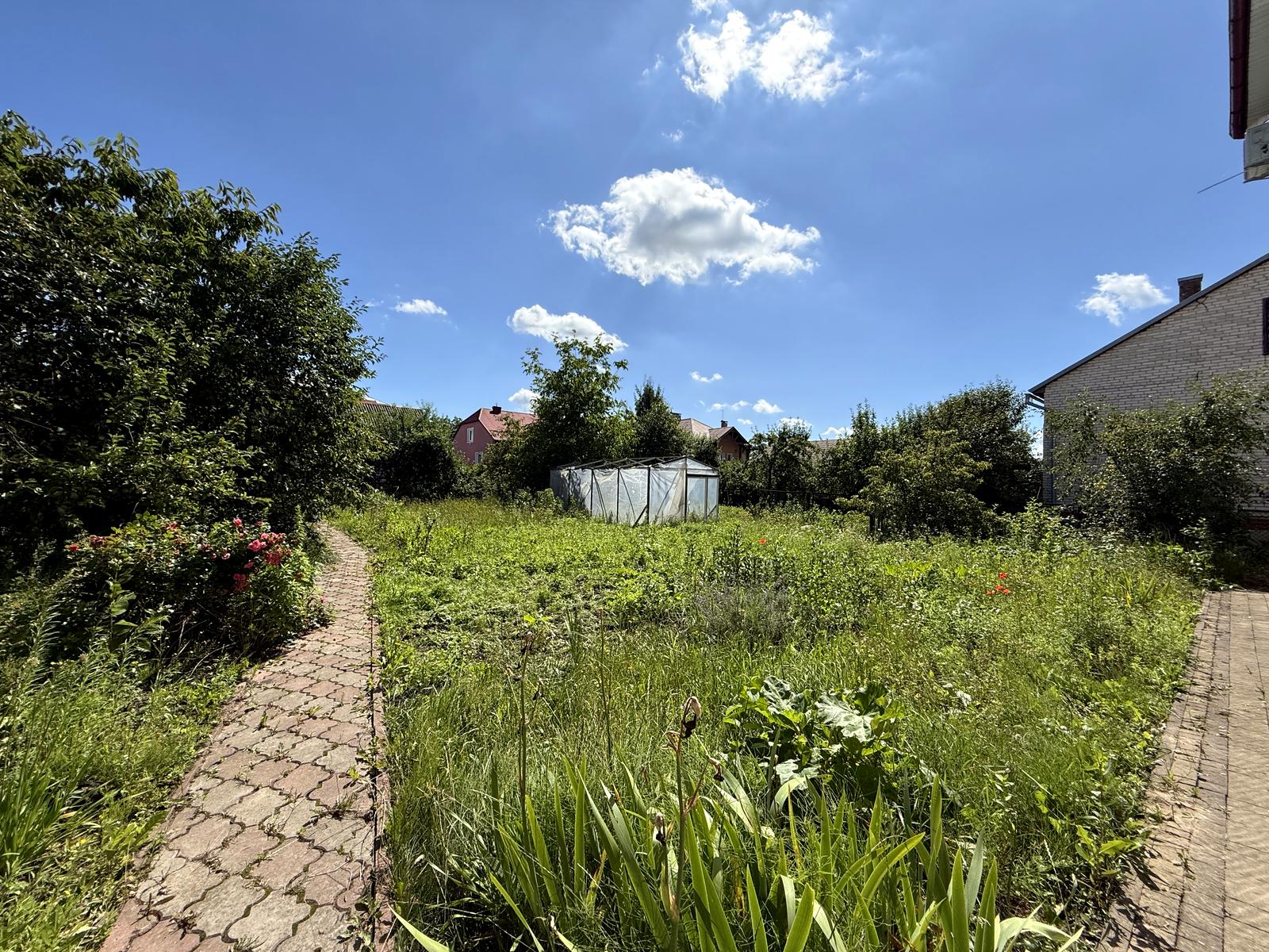 1864975287144624
