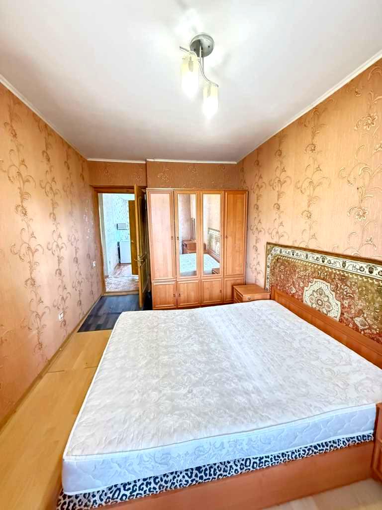 1864979956593880
