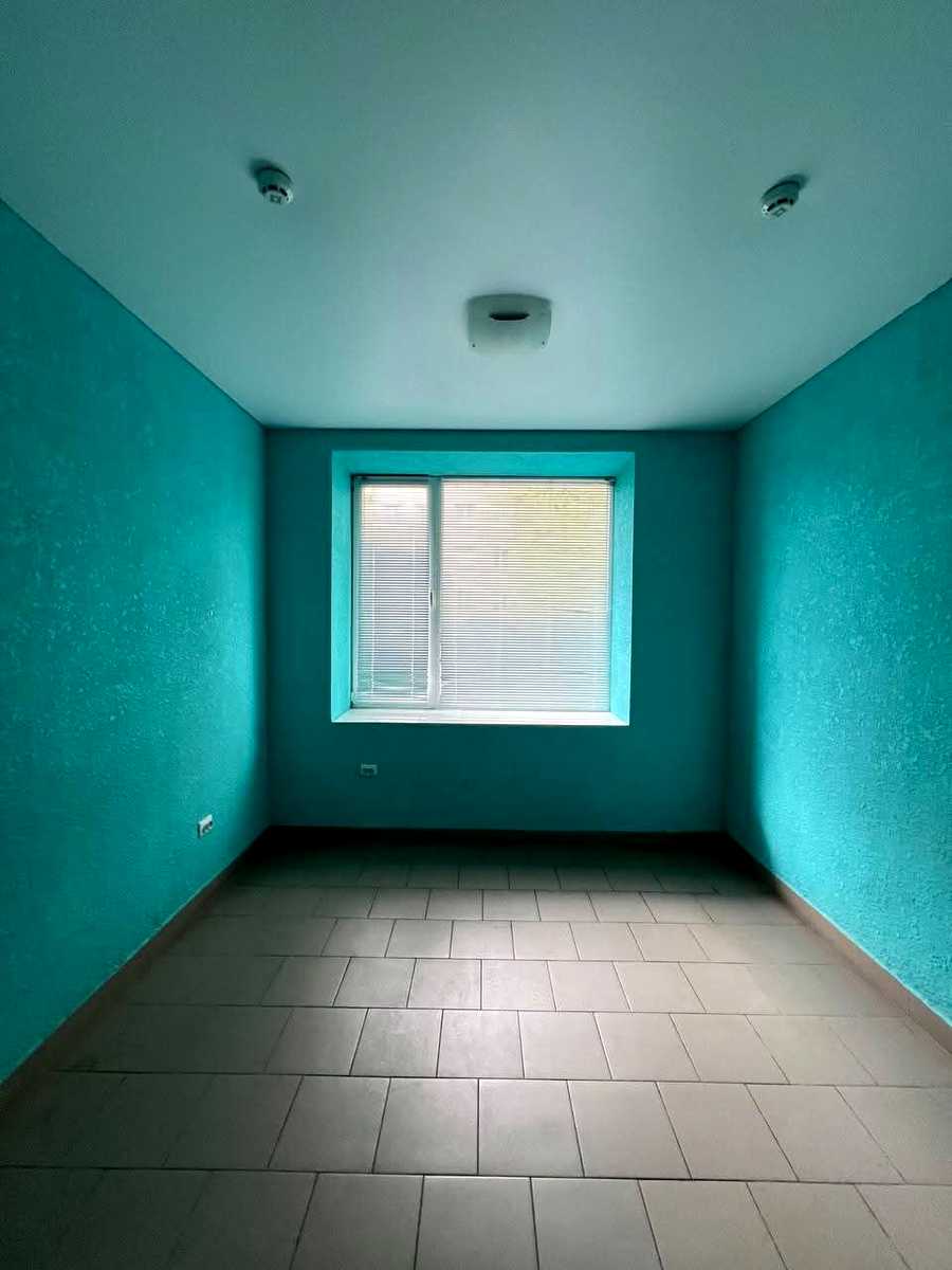 1864984268824300