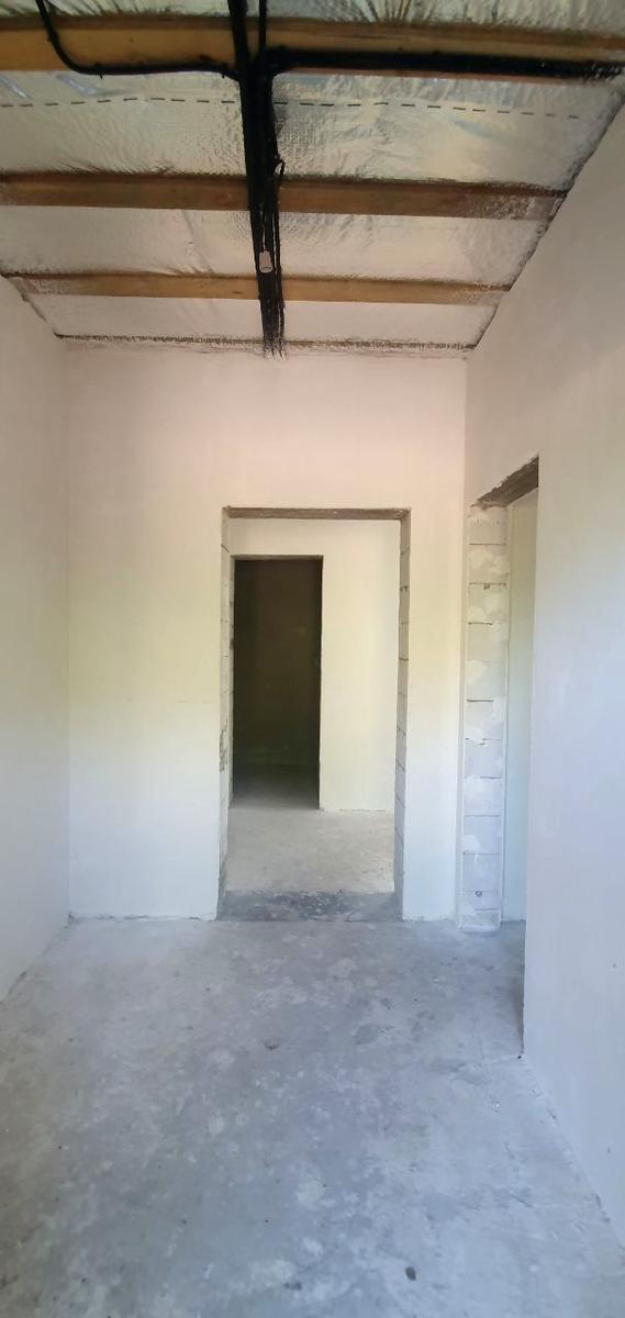 1864985137246566