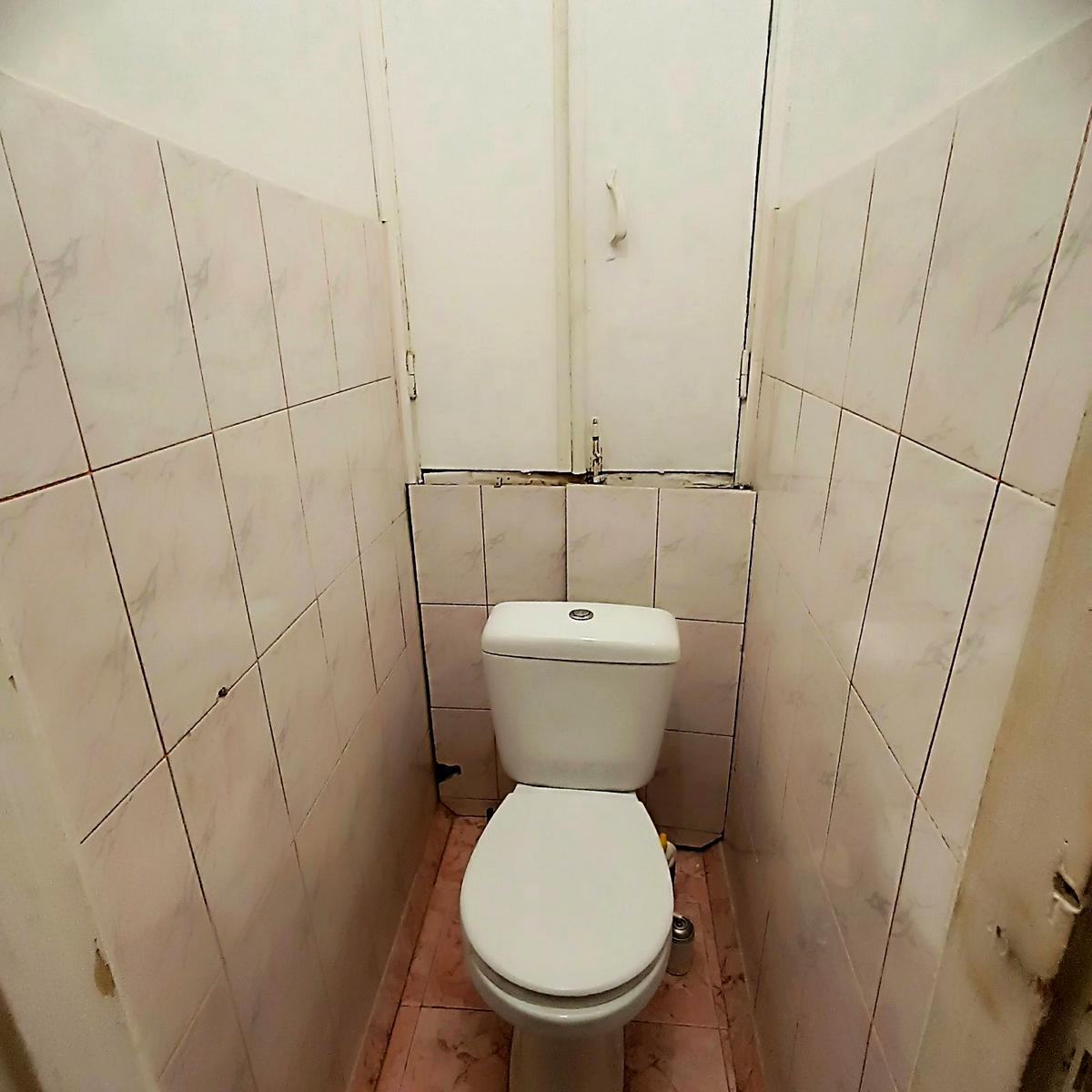 1864985620822381