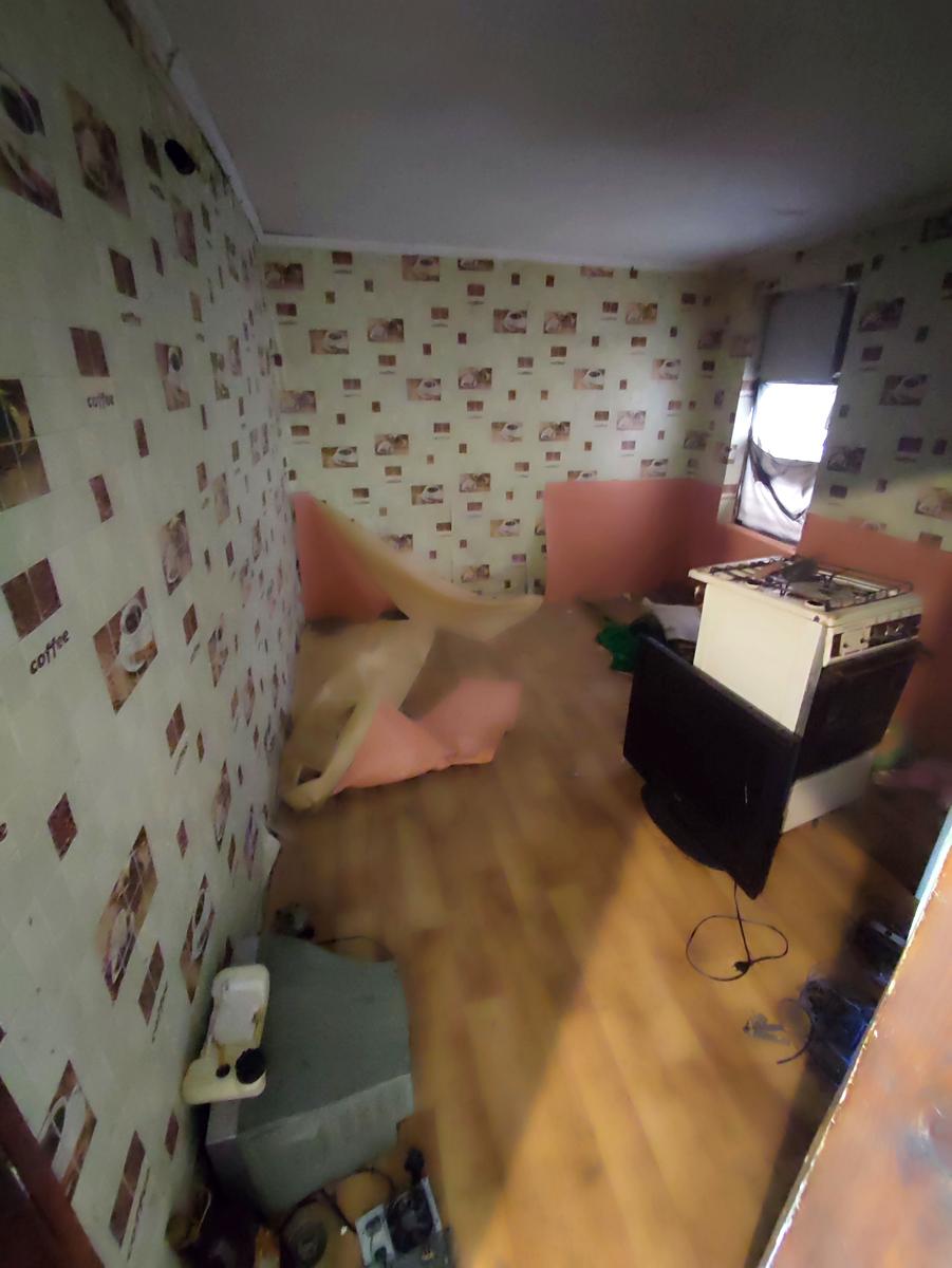 1864985644786205