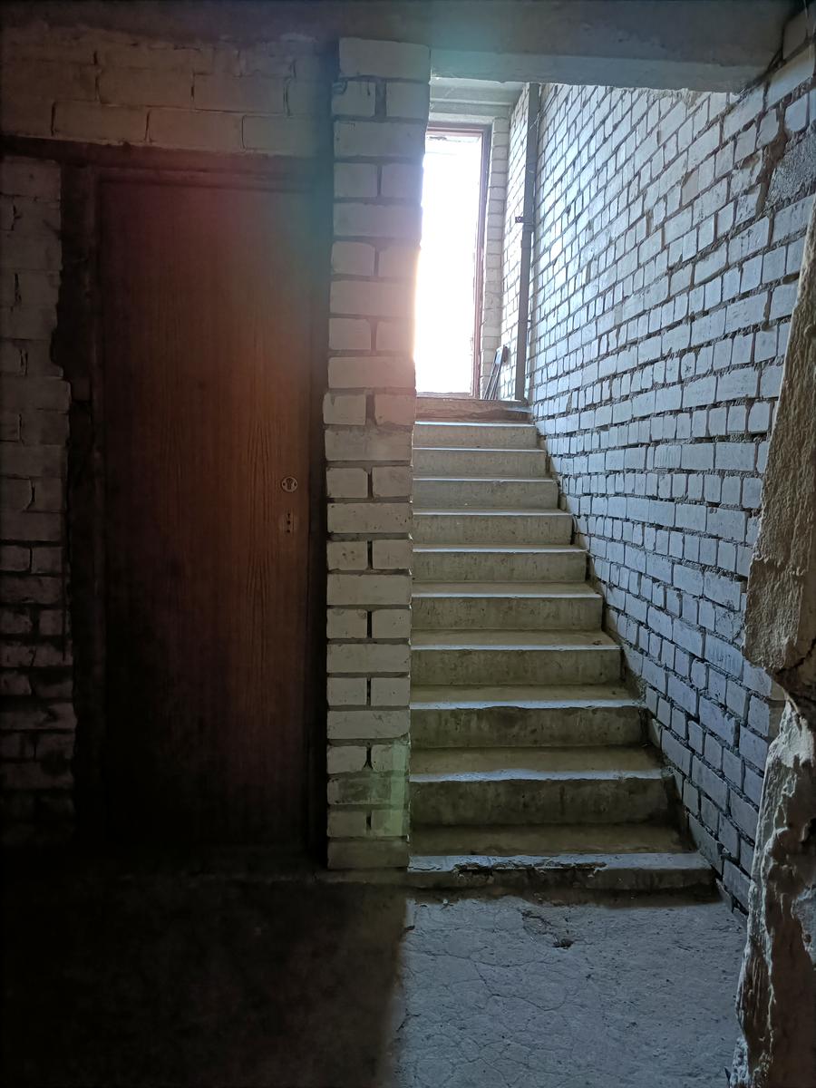 1864992524452249