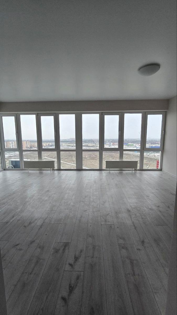 1865000717805381