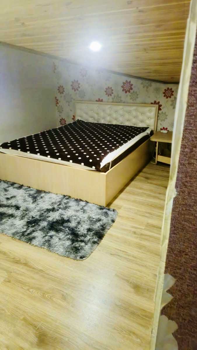 1865001410822748