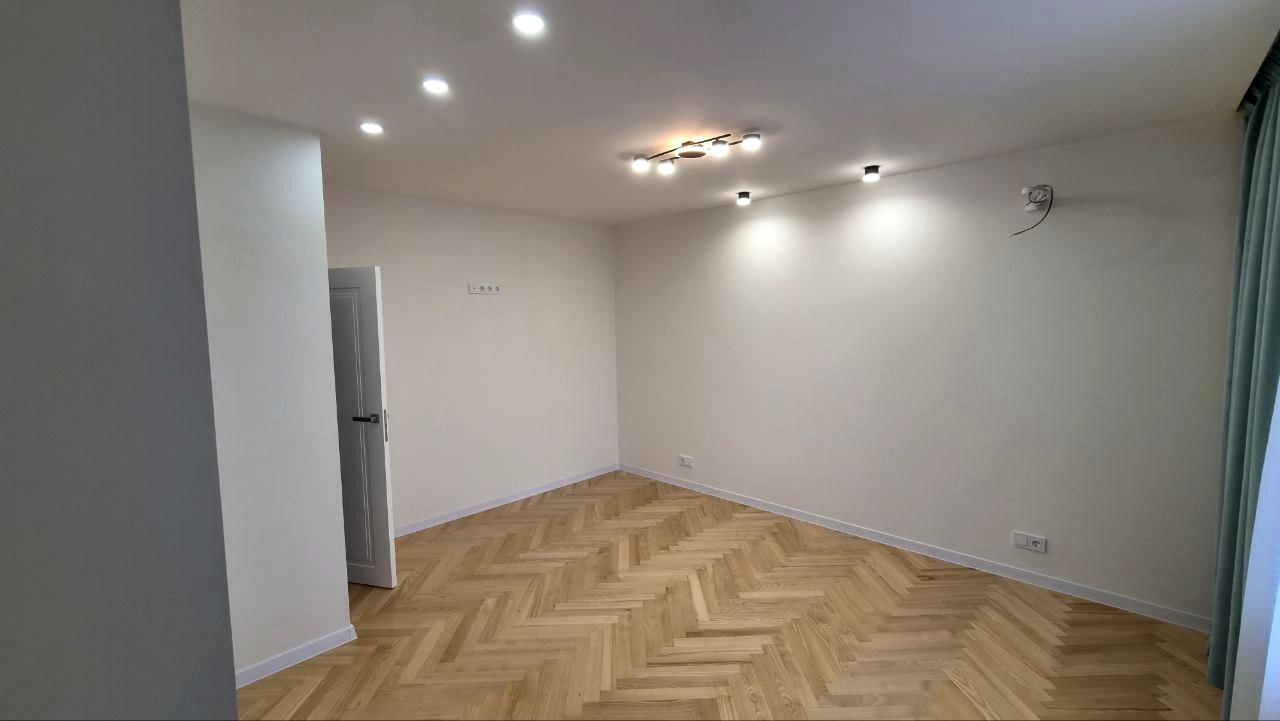 1865004934781553