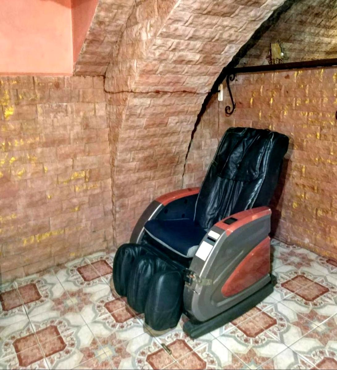 1865006772569420