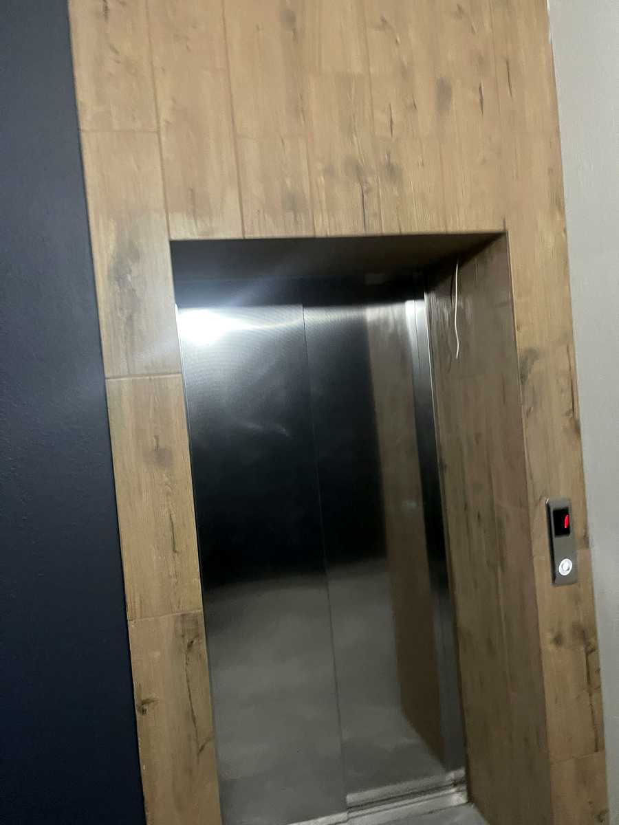 1865054461894933