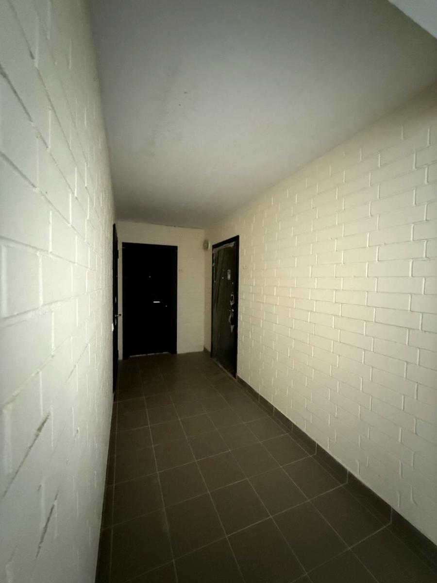 1865054841790192