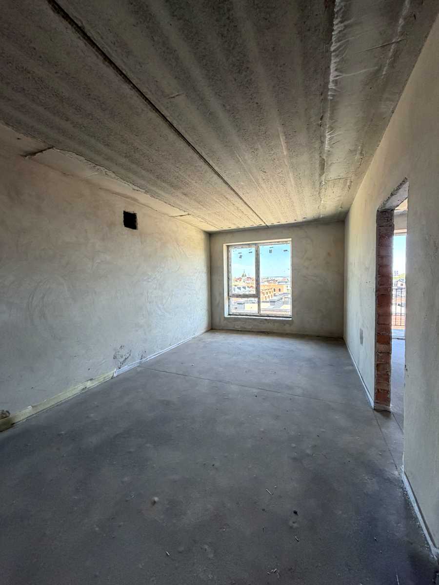 1865055785107008