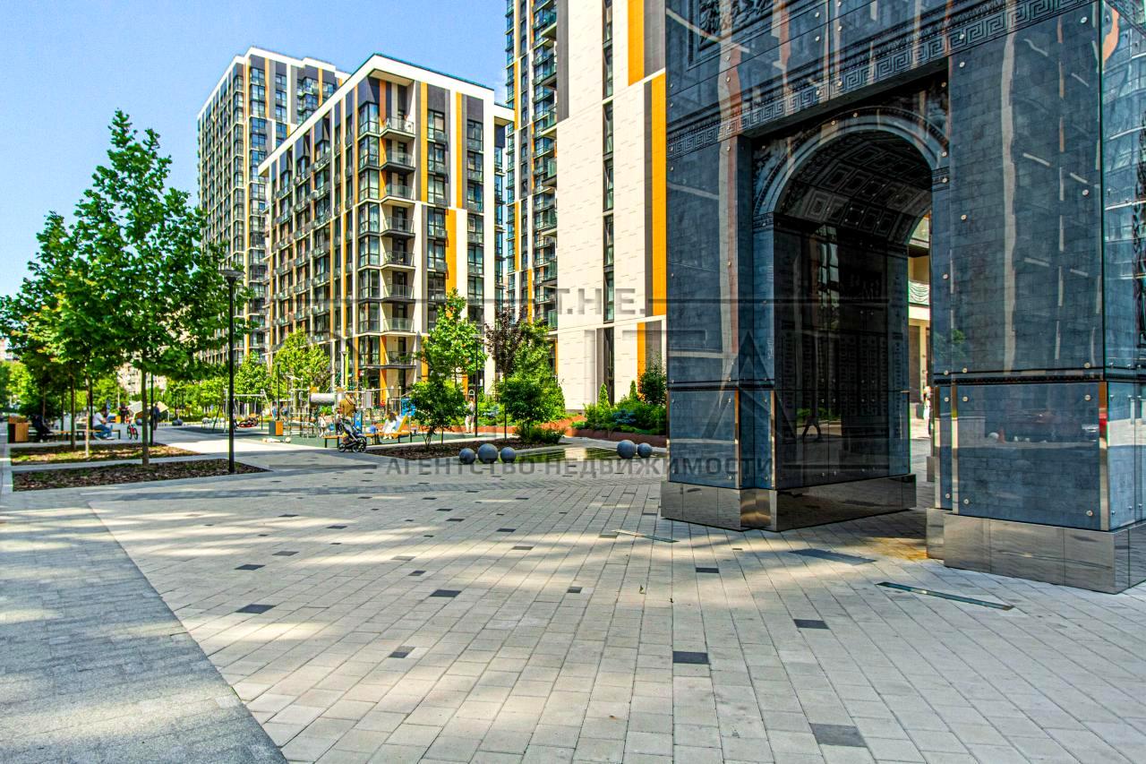 1865056169835197