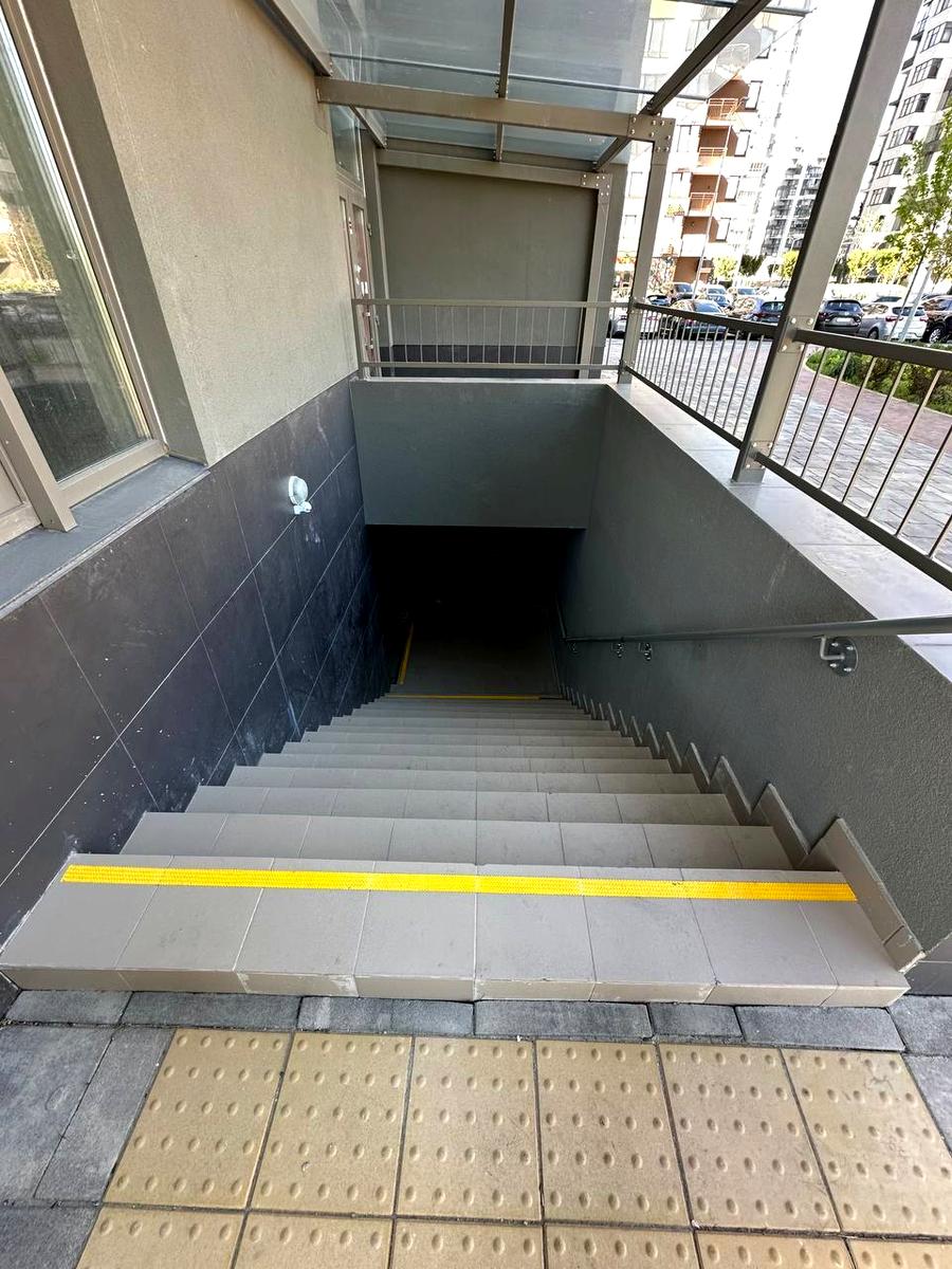 1865057425956503