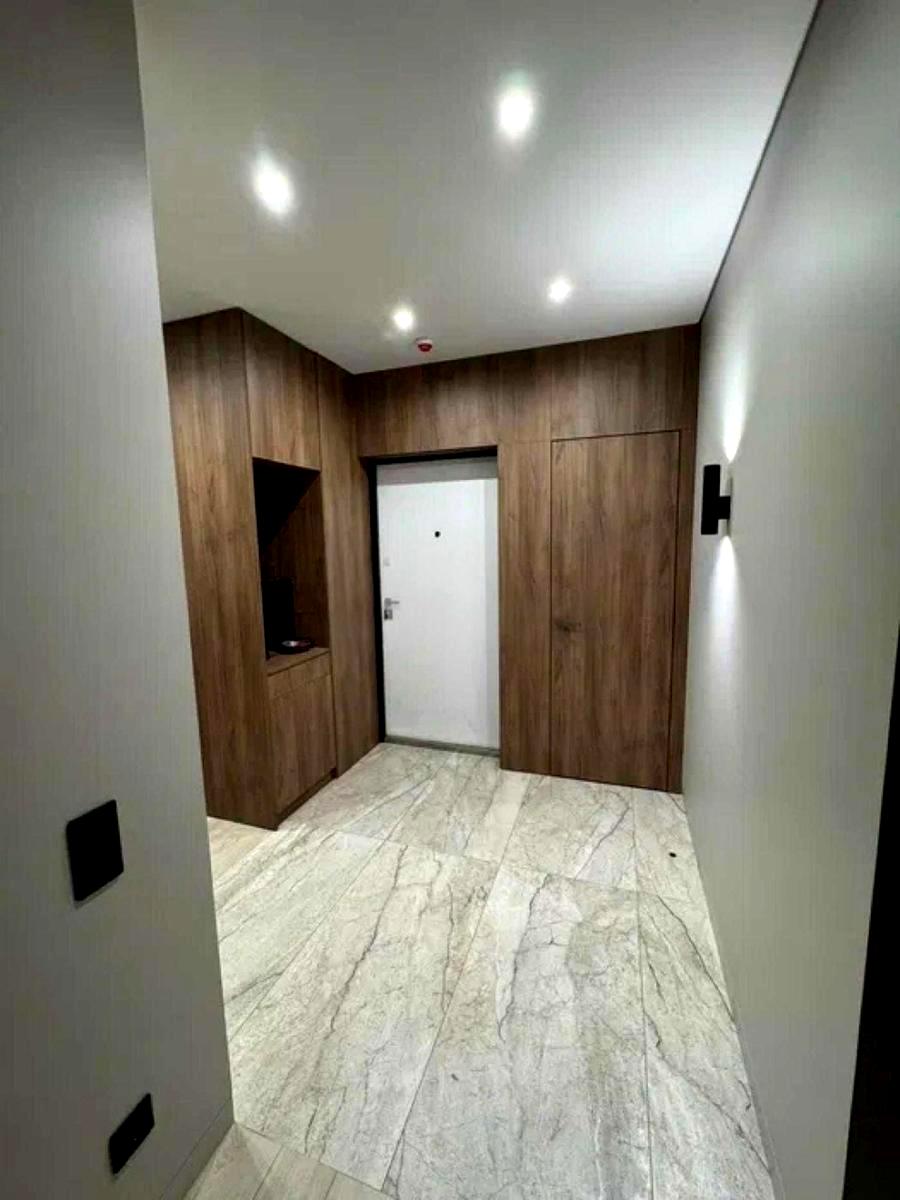 1865058457146565
