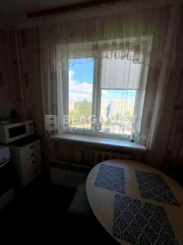 1865061595406897