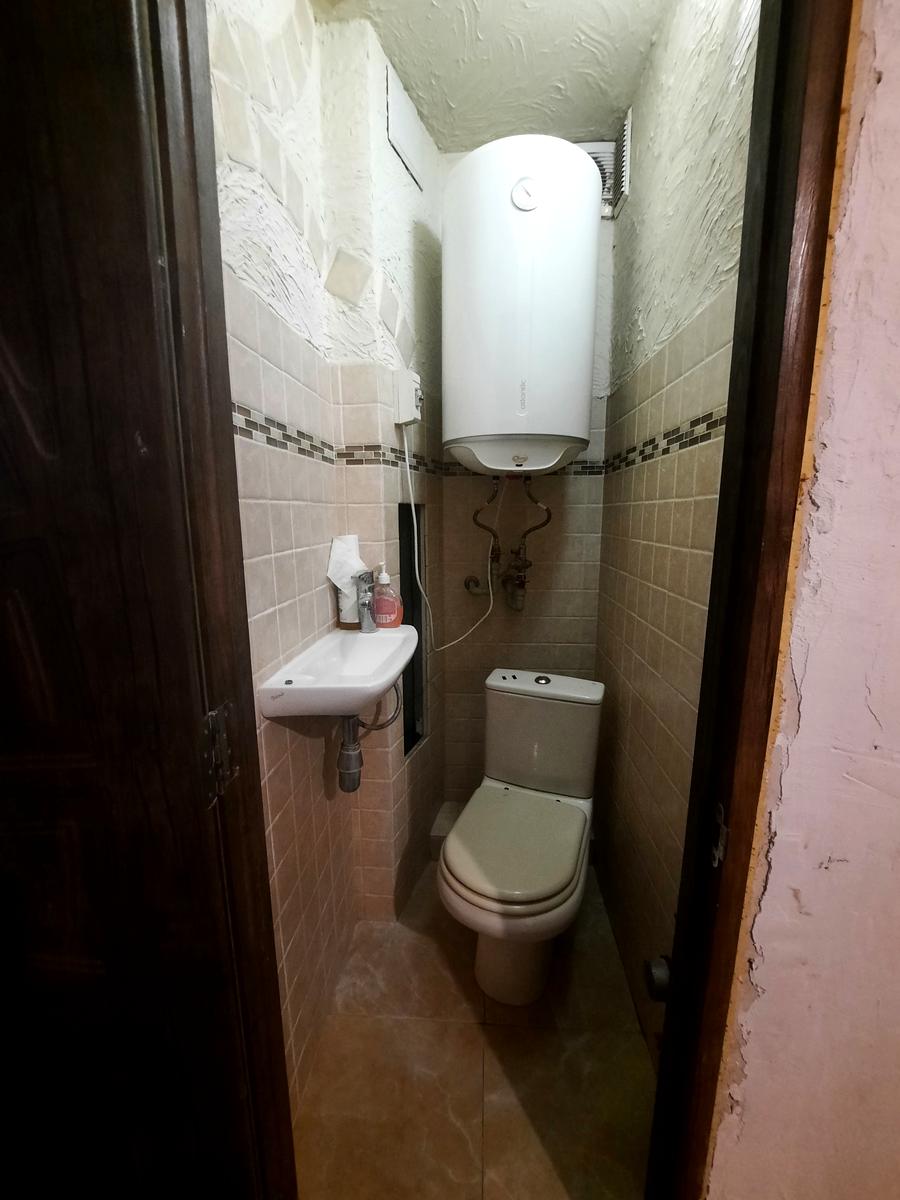 1865066079553647