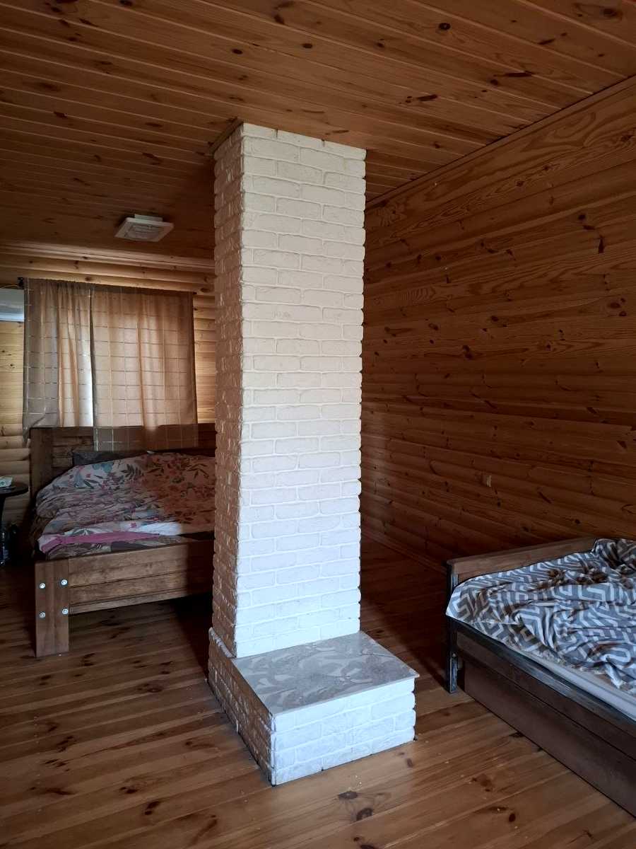 1865073692069735