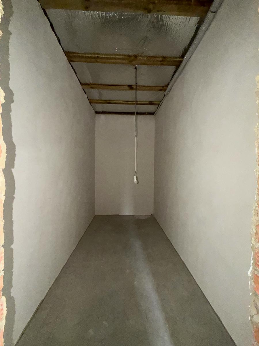 1865079742056416