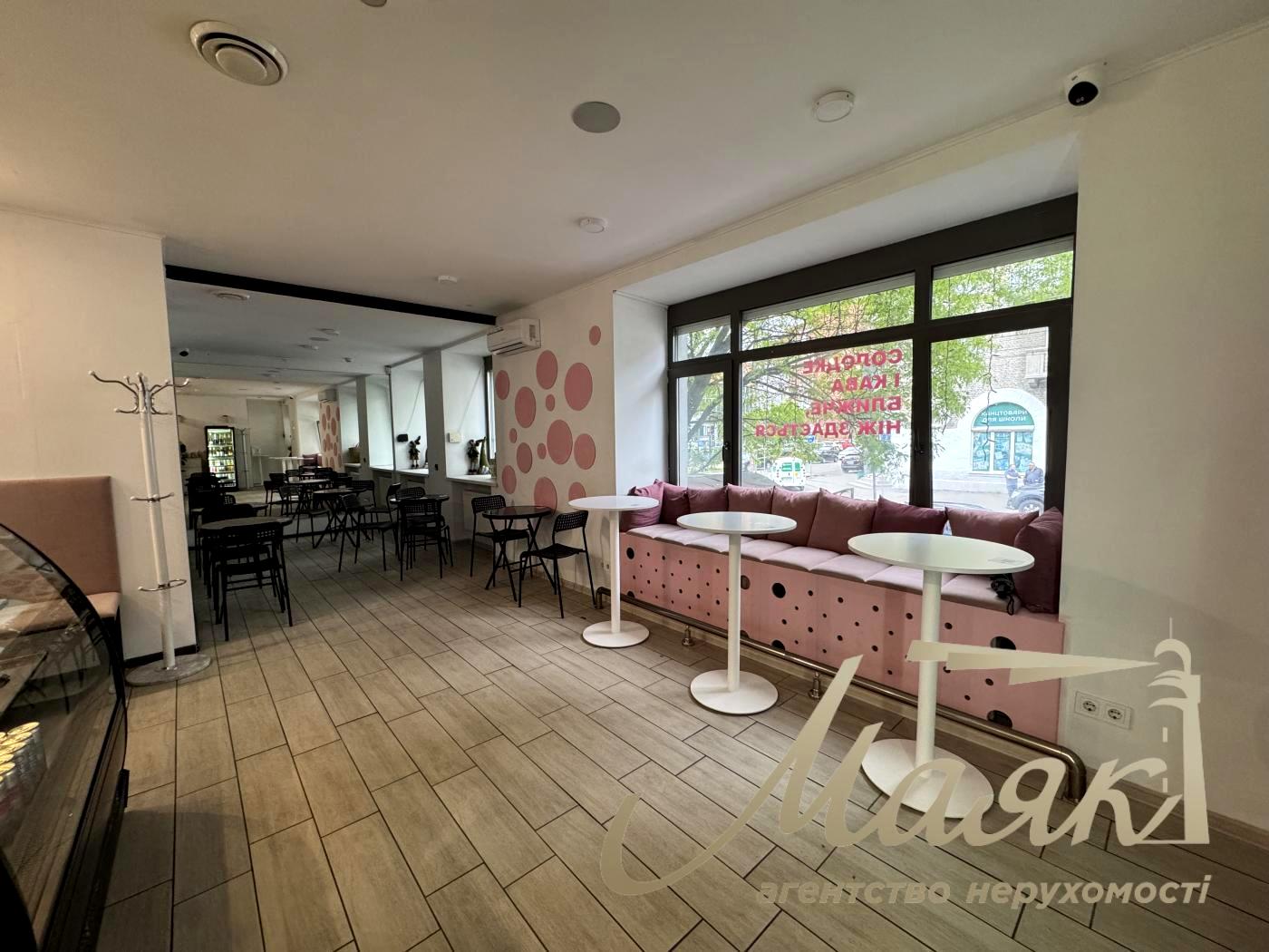 1865082705745950
