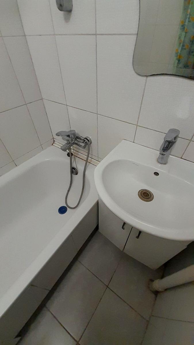 1865083406798395