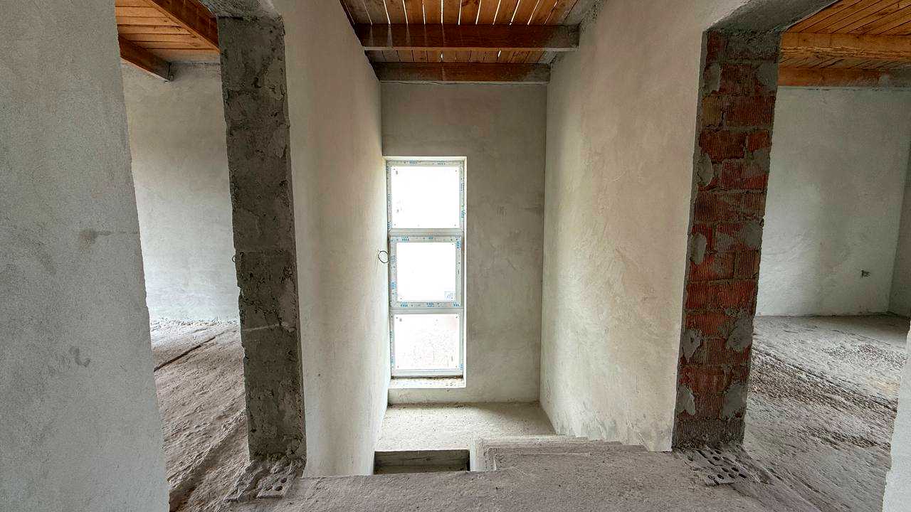 1865084898607866