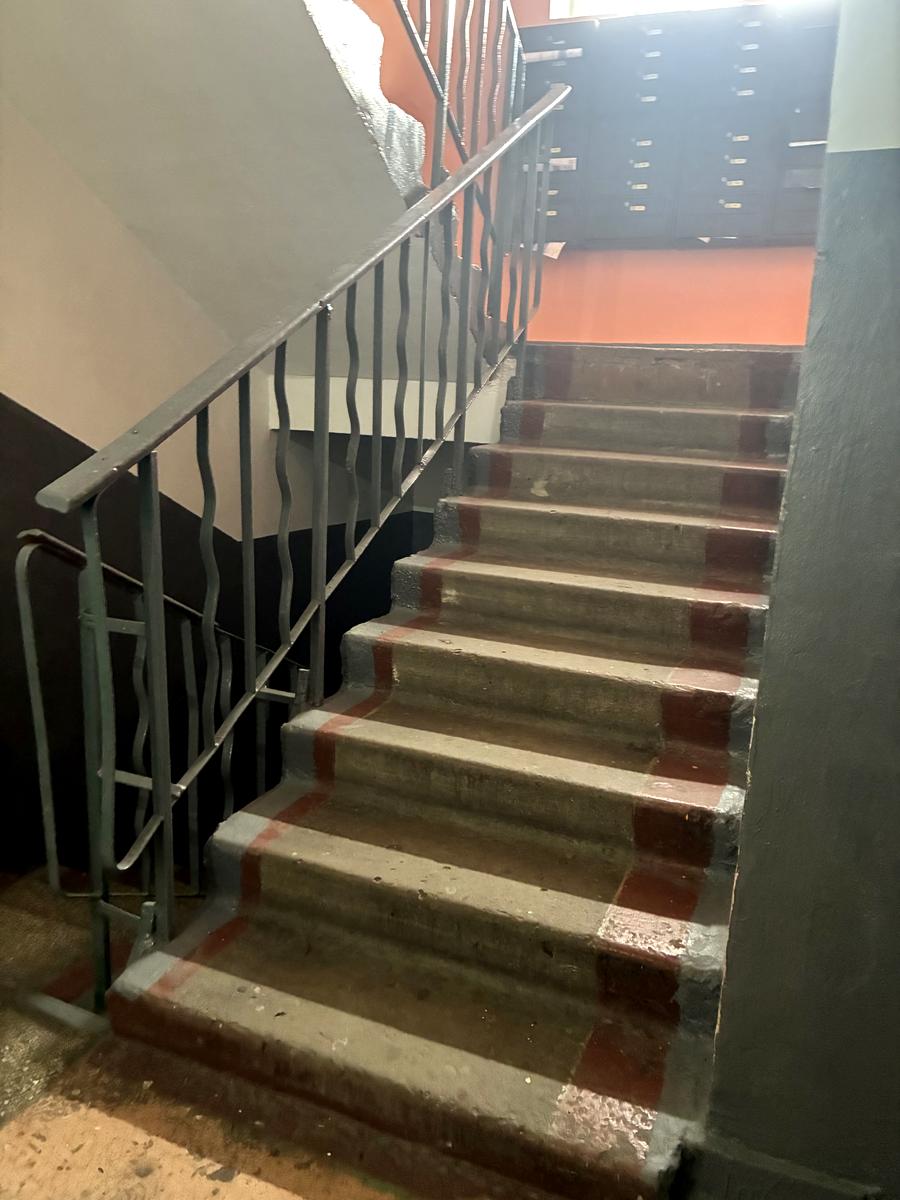 1865088759623278
