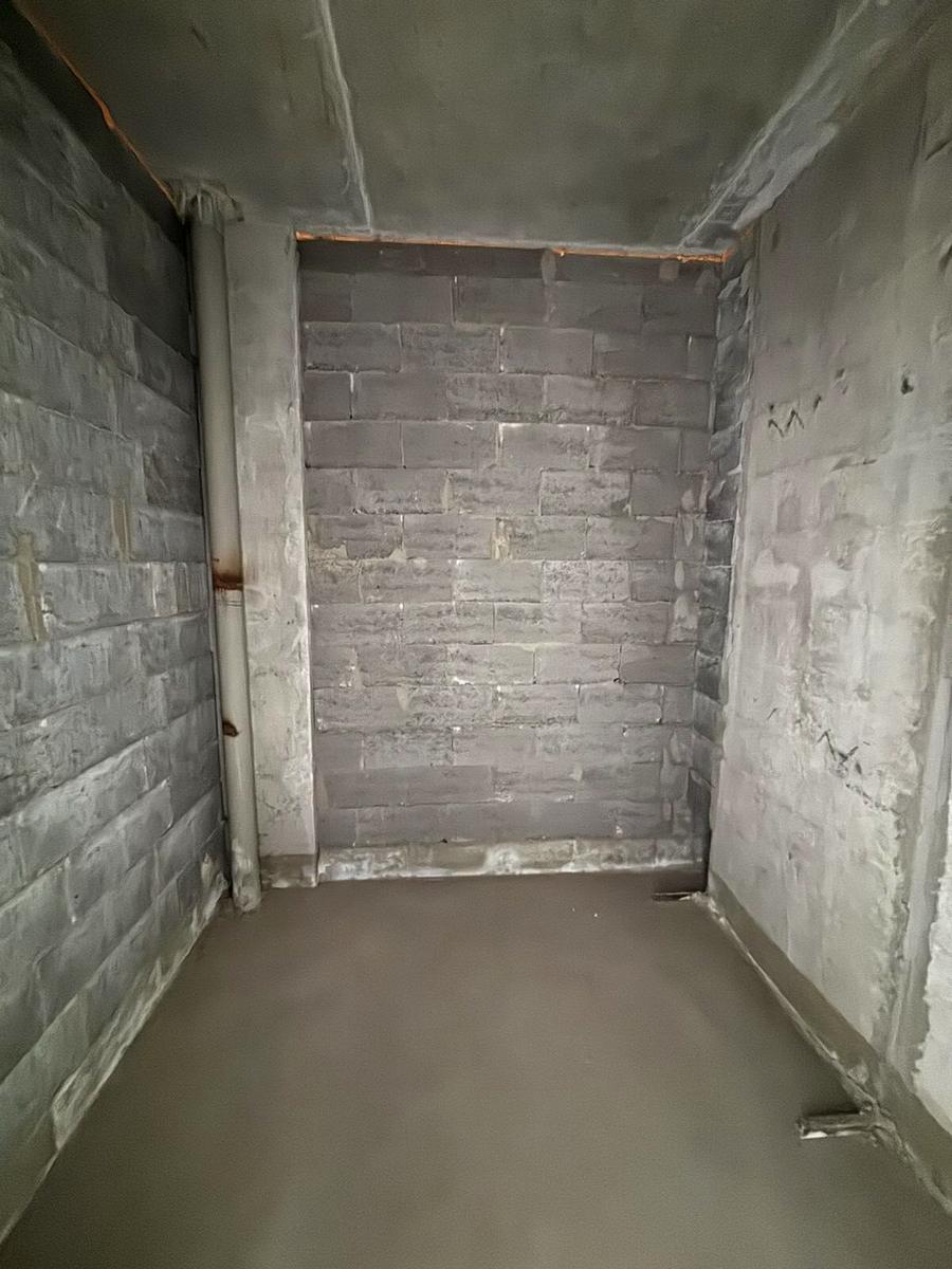 1865147749829171