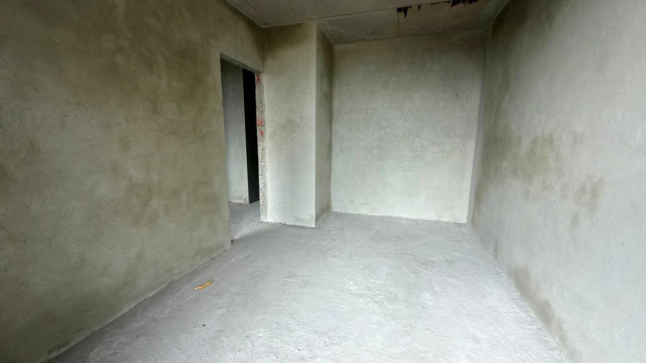 1865149215000105