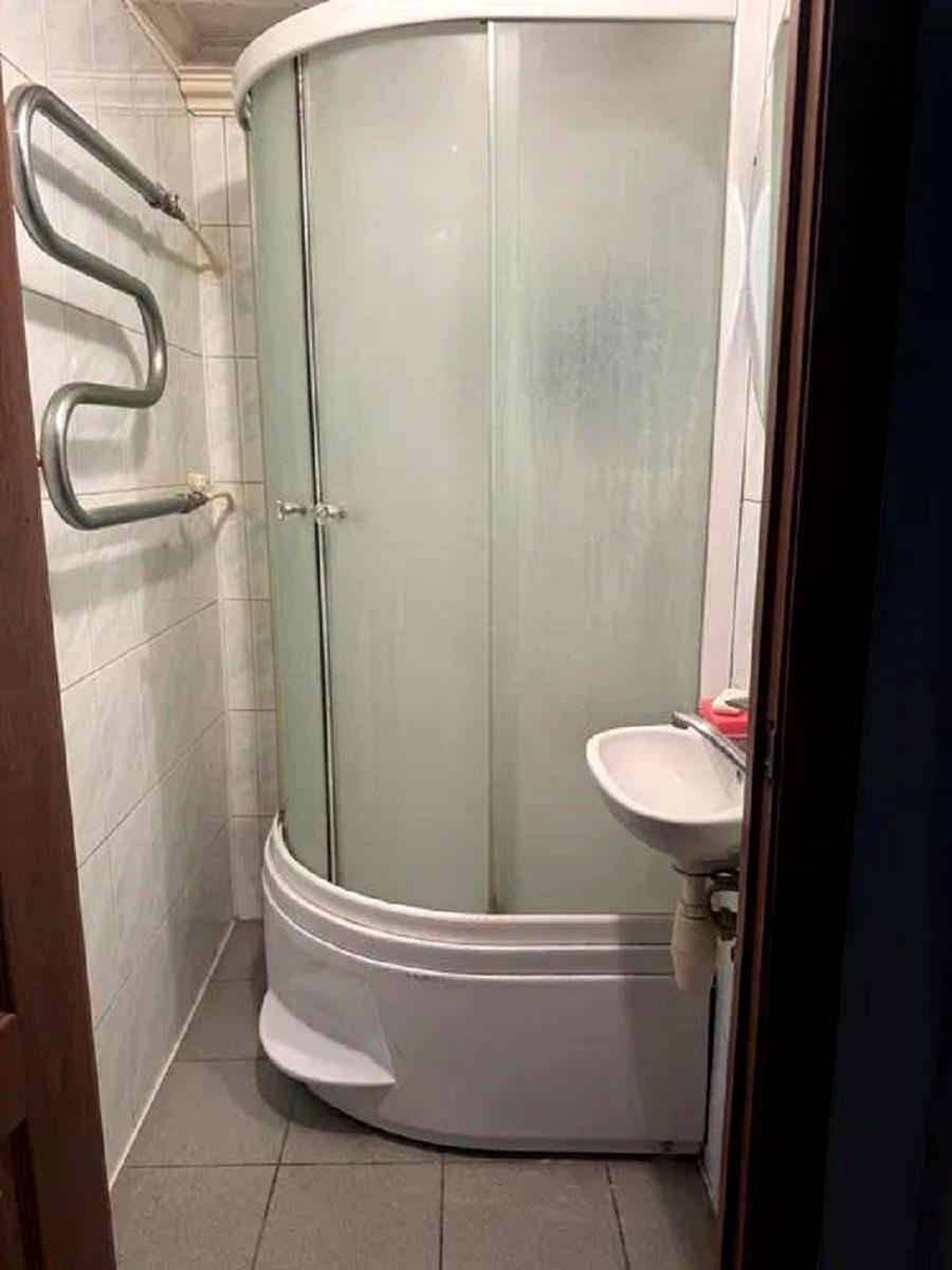 1865164841690008